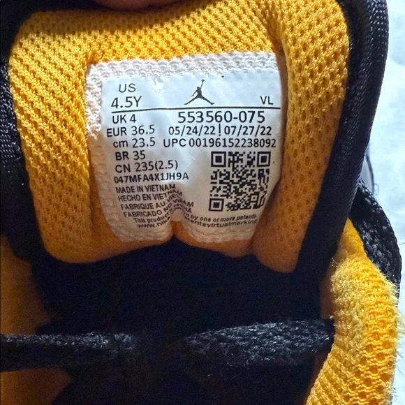 Nike Air Jordan Low Black, Purple and Yellow Sneakers Big Boy 4.5Y - Picture 2 of 8